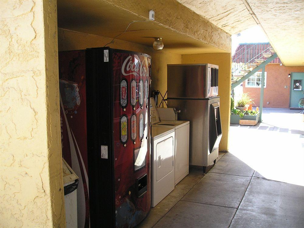 Gilroy Inn Exterior photo